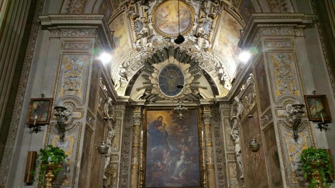 Palazzo Marescalchi Belli, Vicino Piazza Di Spagna Rome Exterior photo